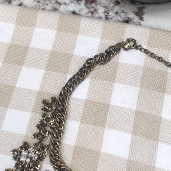 Stunning j. Crew statement necklace - Picture 5 of 8